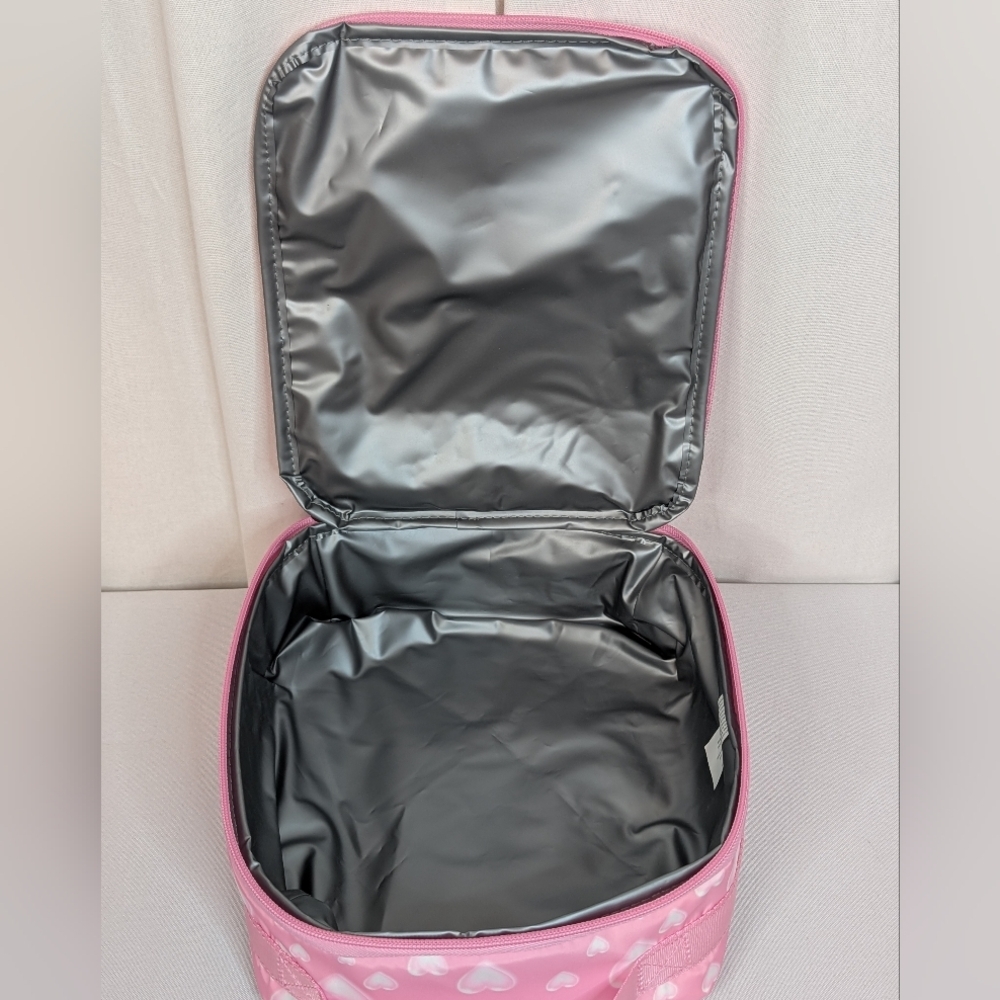 Madden Girl Insulated Lunch Bag Pink With White Hearts NWT - Picture 4 of 6